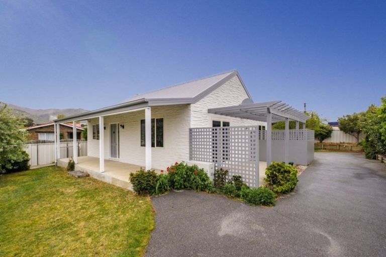 Photo of property in 11a Carlow Place, Cromwell, 9310