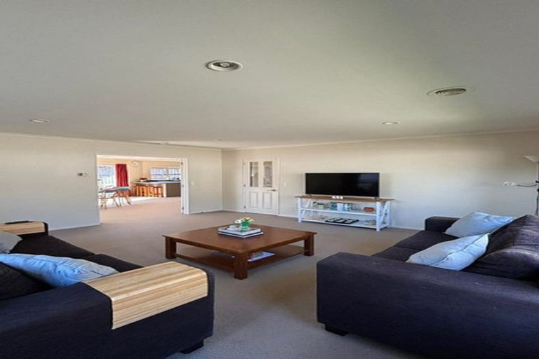 Photo of property in 70a Rimu Road, Raumati Beach, Paraparaumu, 5032