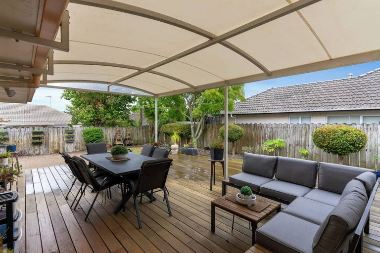 Photo of property in 5 Casabella Court, Northpark, Auckland, 2013