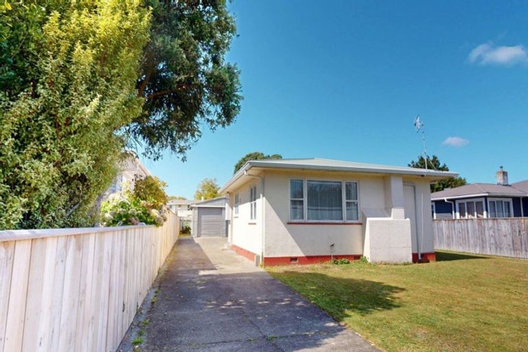 Photo of property in 20 Jackson Avenue, Highbury, Palmerston North, 4412
