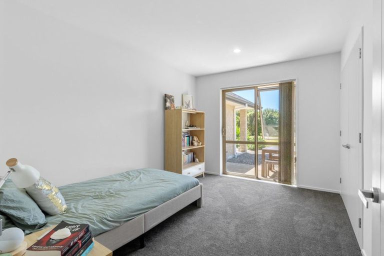 Photo of property in 38 Saint Laurent Way, Ohau, Levin, 5570