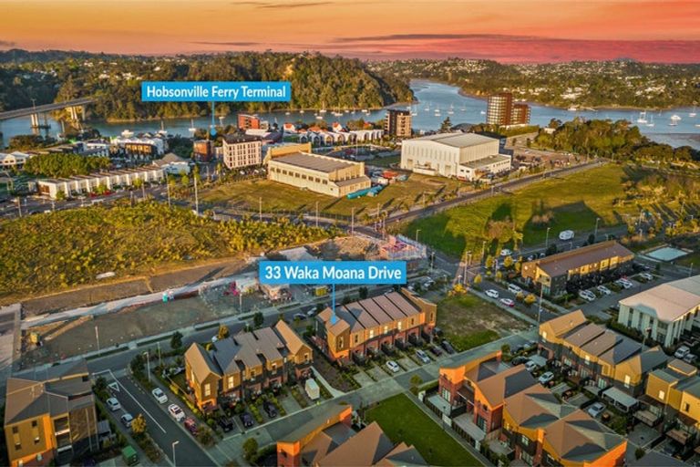 Photo of property in 33 Waka Moana Drive, Hobsonville, Auckland, 0616