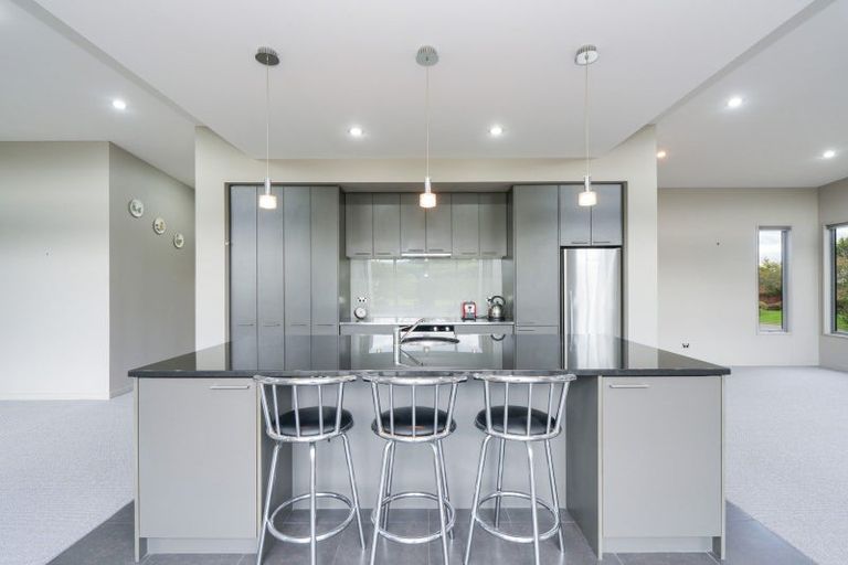 Photo of property in 44 Glenroy Park Drive, Waikiwi, Invercargill, 9810