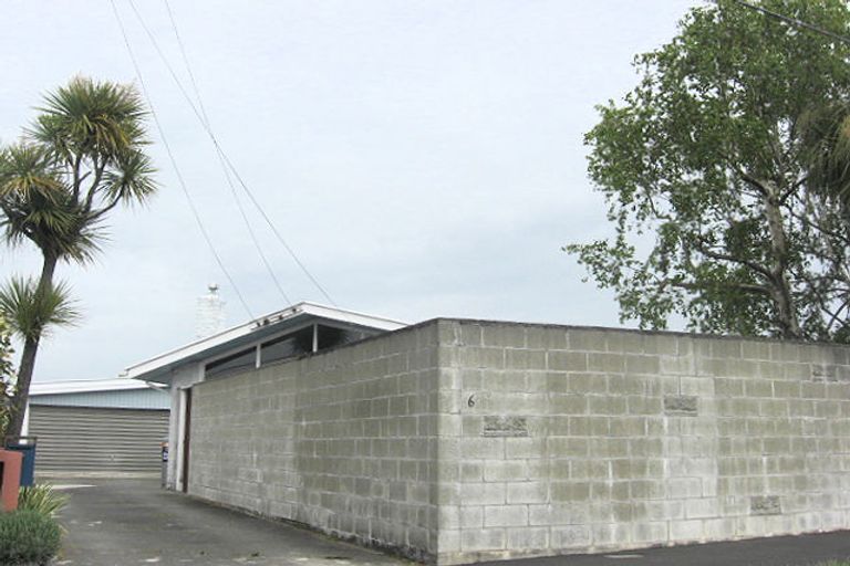 Photo of property in 6 Barclay Place, Burwood, Christchurch, 8061
