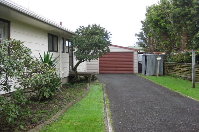 Photo of property in 28 Koutunui Road, Athenree, Katikati, 3177