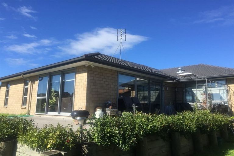 Photo of property in 6 Crater Close, Pyes Pa, Tauranga, 3112