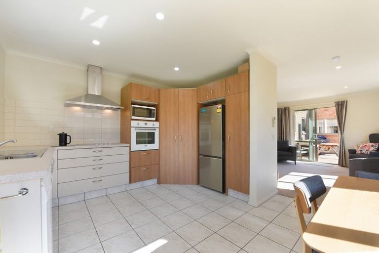 Photo of property in 21 Woodstock Place, Stoke, Nelson, 7011