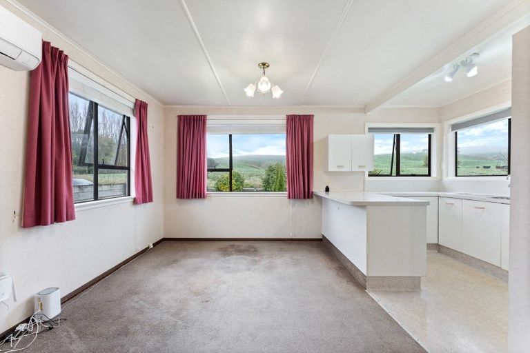 Photo of property in 8 Tudor Road, Pahiatua, 4910