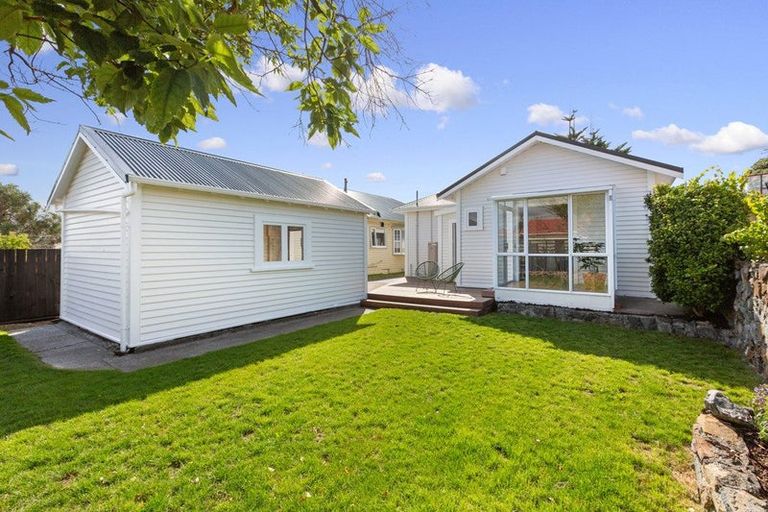 Photo of property in 11 Hobart Street, Miramar, Wellington, 6022