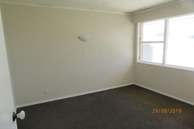 Photo of property in 2/199 Bucklands Beach Road, Bucklands Beach, Auckland, 2012