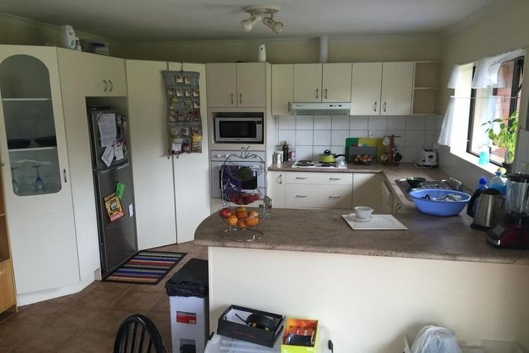 Photo of property in 21 Cretian Crescent, Henderson, Auckland, 0612