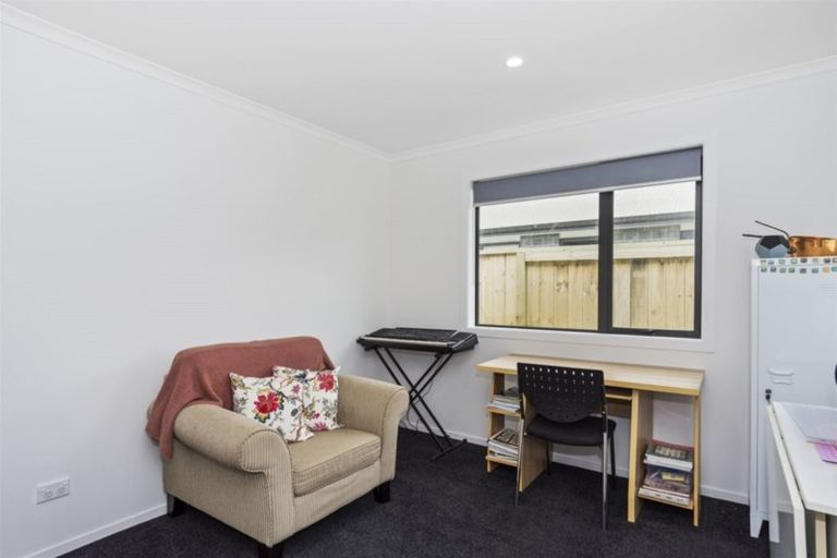 Photo of property in 84 Puhirake Crescent, Pyes Pa, Tauranga, 3112