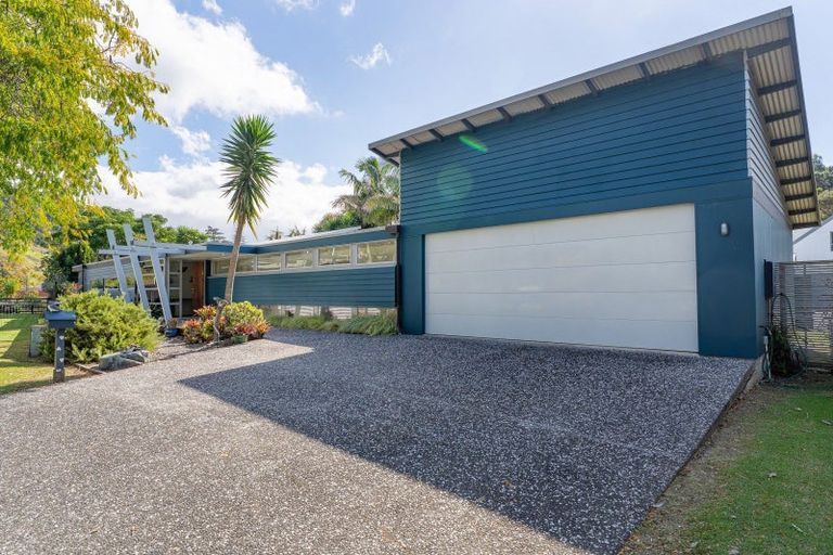 Photo of property in 13 Parkland Place, Whitianga, 3510