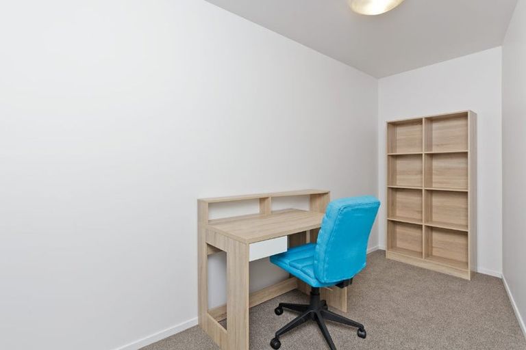 Photo of property in 12/26 Railway Street West, Papakura, 2110