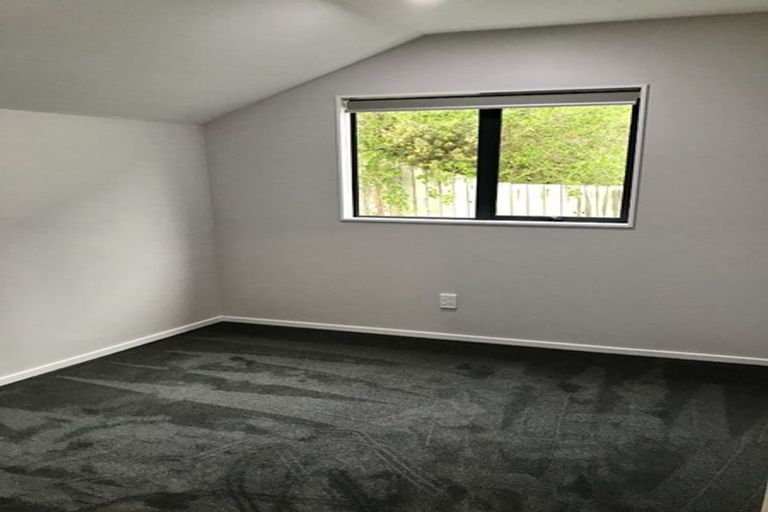 Photo of property in 5/25 Hollies Crescent, Johnsonville, Wellington, 6037