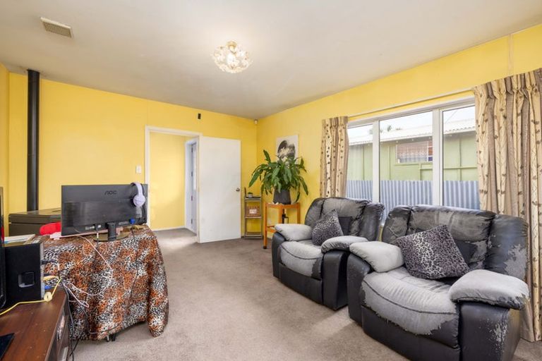 Photo of property in 39 Blake Street, New Brighton, Christchurch, 8061