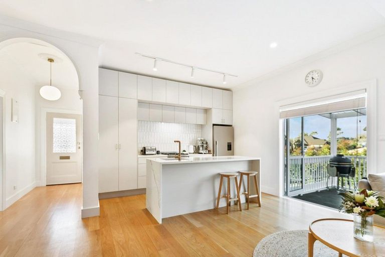 Photo of property in 48 Princes Street, Riverhead, 0820