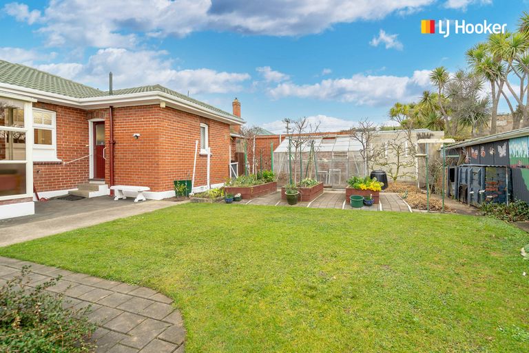 Photo of property in 342 Bay View Road, South Dunedin, Dunedin, 9012