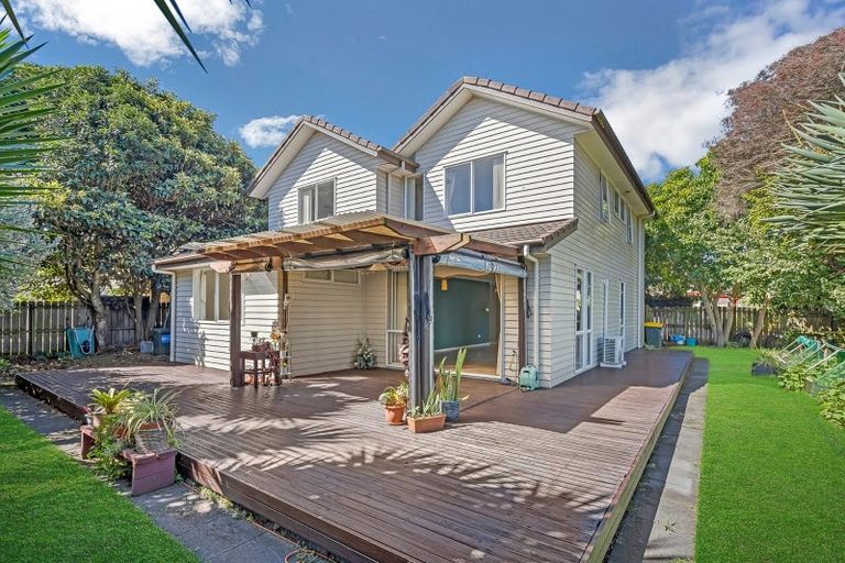 Photo of property in 9 Marengo Parkway, Takanini, 2112