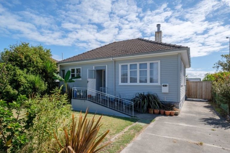 Photo of property in 175 Roebuck Road, Gisborne, 4010