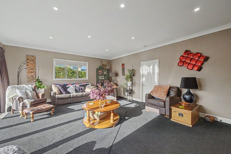 Photo of property in 27 Palmer Street, Grasmere, Invercargill, 9810