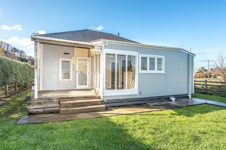 Photo of property in 51 Roberts Avenue, Aramoho, Whanganui, 4500