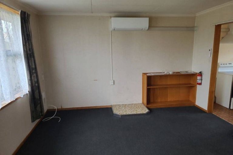 Photo of property in 1-12/71 Main Street, Mataura, 9712