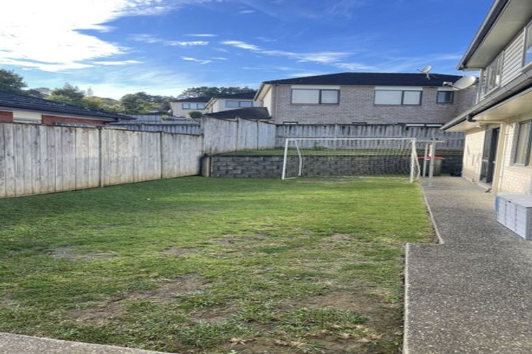 Photo of property in 2 Beros Place, Flat Bush, Auckland, 2016