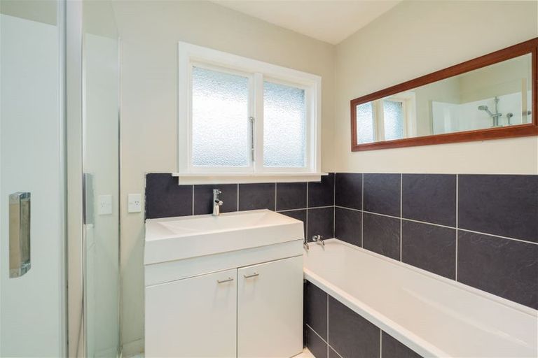 Photo of property in 24 Sledmere Street, Burnside, Christchurch, 8053