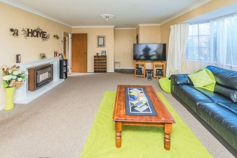 Photo of property in 34 Parkes Avenue, Saint Johns Hill, Whanganui, 4501
