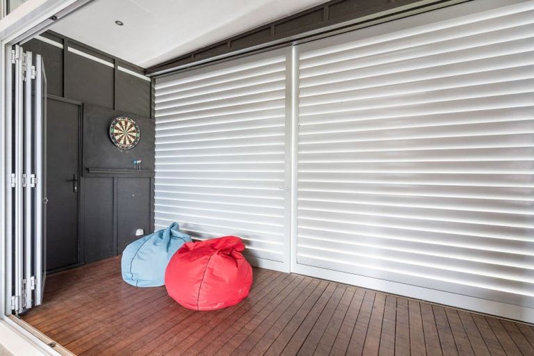 Photo of property in 100 Sylvia Road, Whangamata, 3620