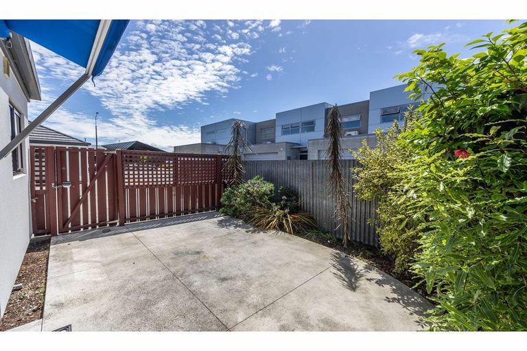 Photo of property in 3/306 Stanmore Road, Richmond, Christchurch, 8013