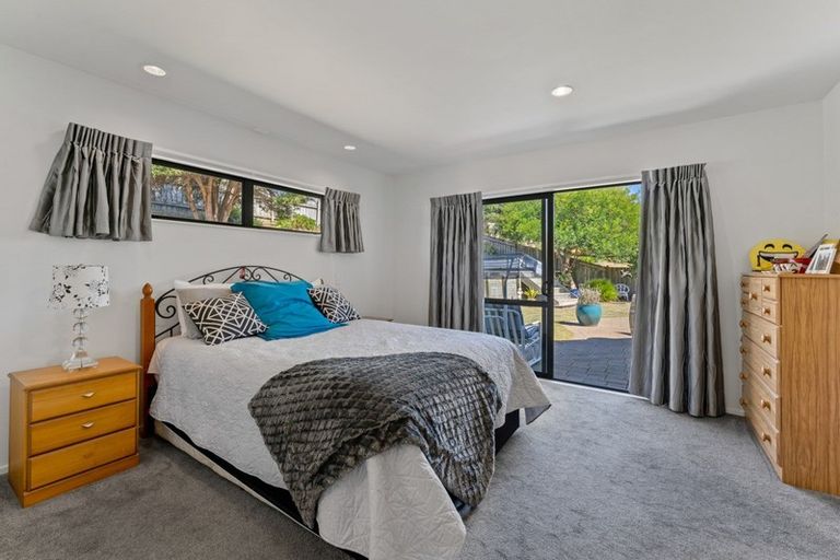 Photo of property in 37 Realm Drive, Paraparaumu, 5032