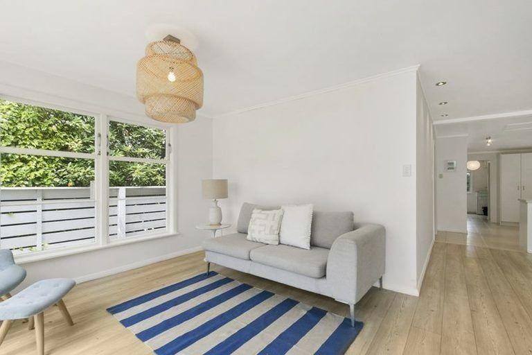 Photo of property in 101 Normandale Road, Normandale, Lower Hutt, 5010