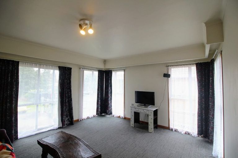 Photo of property in 12 Coates Road, Papatoetoe, Auckland, 2025