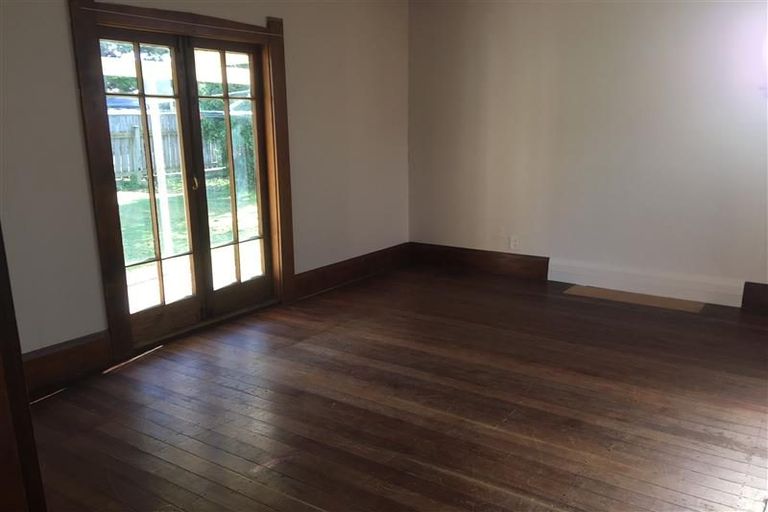 Photo of property in 8 Stanley Street, Dannevirke, 4930