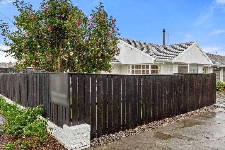 Photo of property in 1/36 Jeffreys Road, Fendalton, Christchurch, 8052