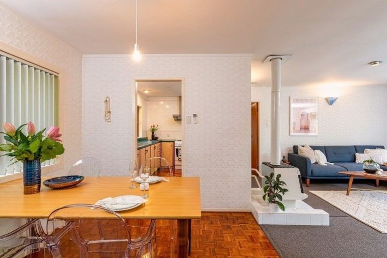 Photo of property in 56 Tanekaha Road, Titirangi, Auckland, 0604