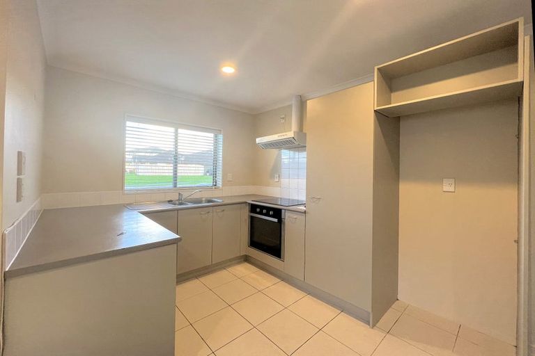 Photo of property in 13 Raphoe Road, Flat Bush, Auckland, 2019