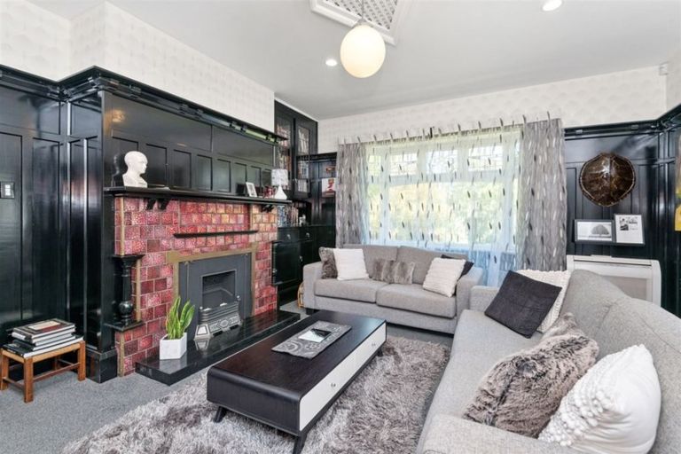 Photo of property in 1 Heaton Street, Merivale, Christchurch, 8052