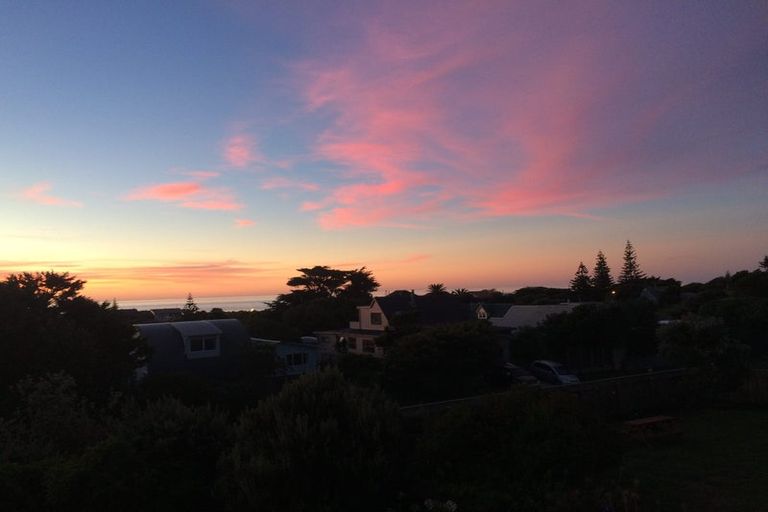 Photo of property in 70 Dixie Street, Te Horo Beach, Otaki, 5581