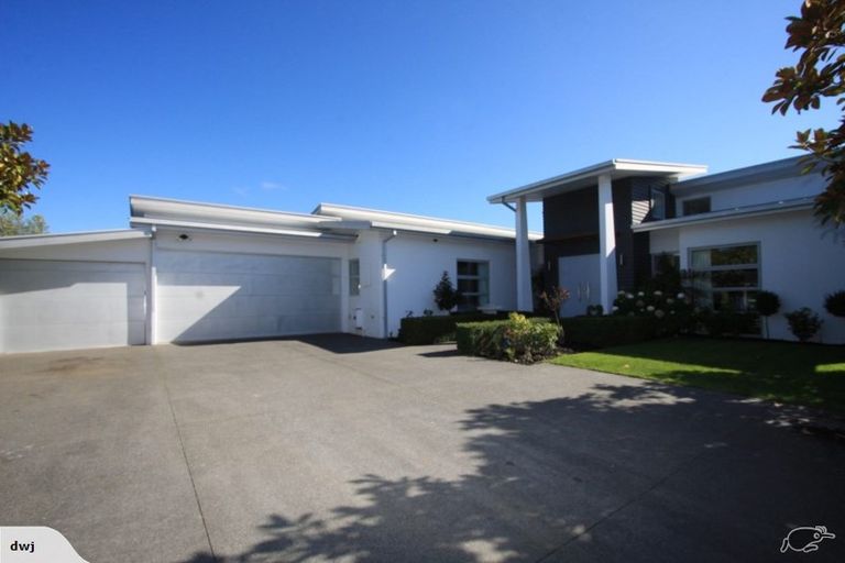 Photo of property in 28 Armour Place, Halswell, Christchurch, 8025