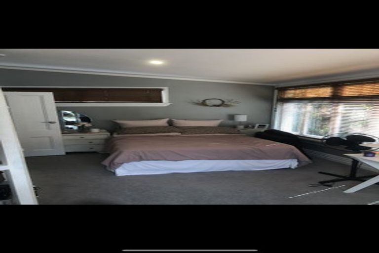 Photo of property in 959 Beach Road, Torbay, Auckland, 0630