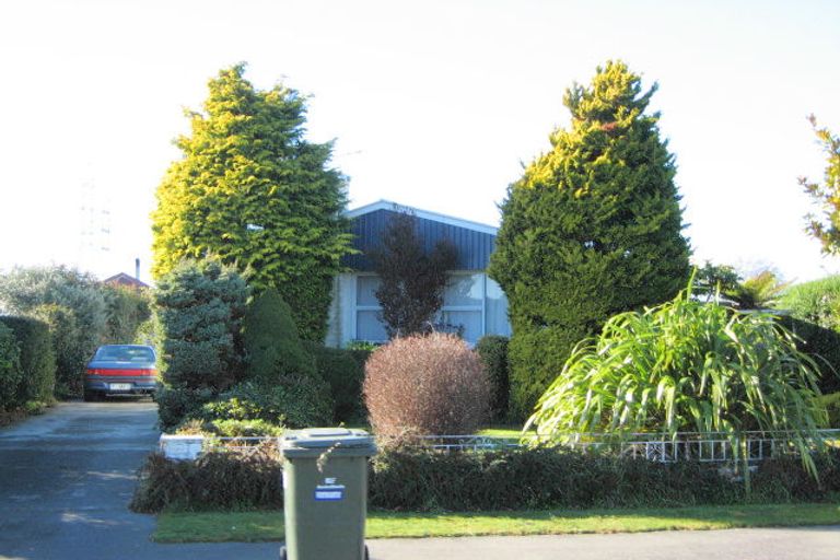 Photo of property in 13 Montague Street, Islington, Christchurch, 8042