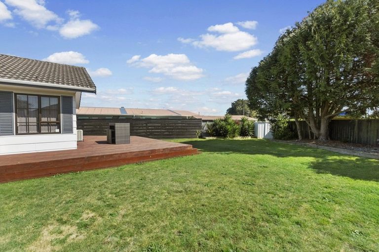 Photo of property in 14 Mcewan Place, Fitzroy, Hamilton, 3206