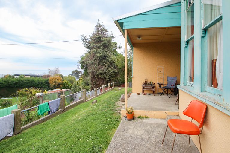 Photo of property in 34 Avon Street, South Hill, Oamaru, 9400