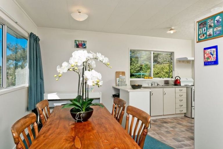 Photo of property in 85a Spinella Drive, Bayview, Auckland, 0629