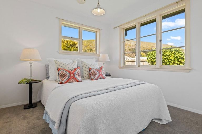 Photo of property in 11 Van Asch Street, Sumner, Christchurch, 8081