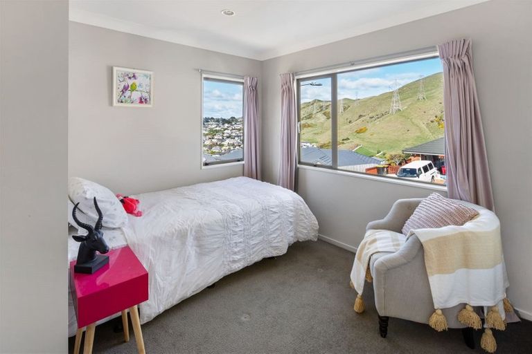 Photo of property in 14a Gifford Grove, Churton Park, Wellington, 6037