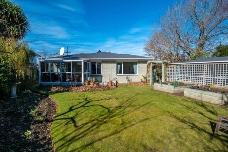 Photo of property in 20 Halstead Road, Pleasant Point, 7903